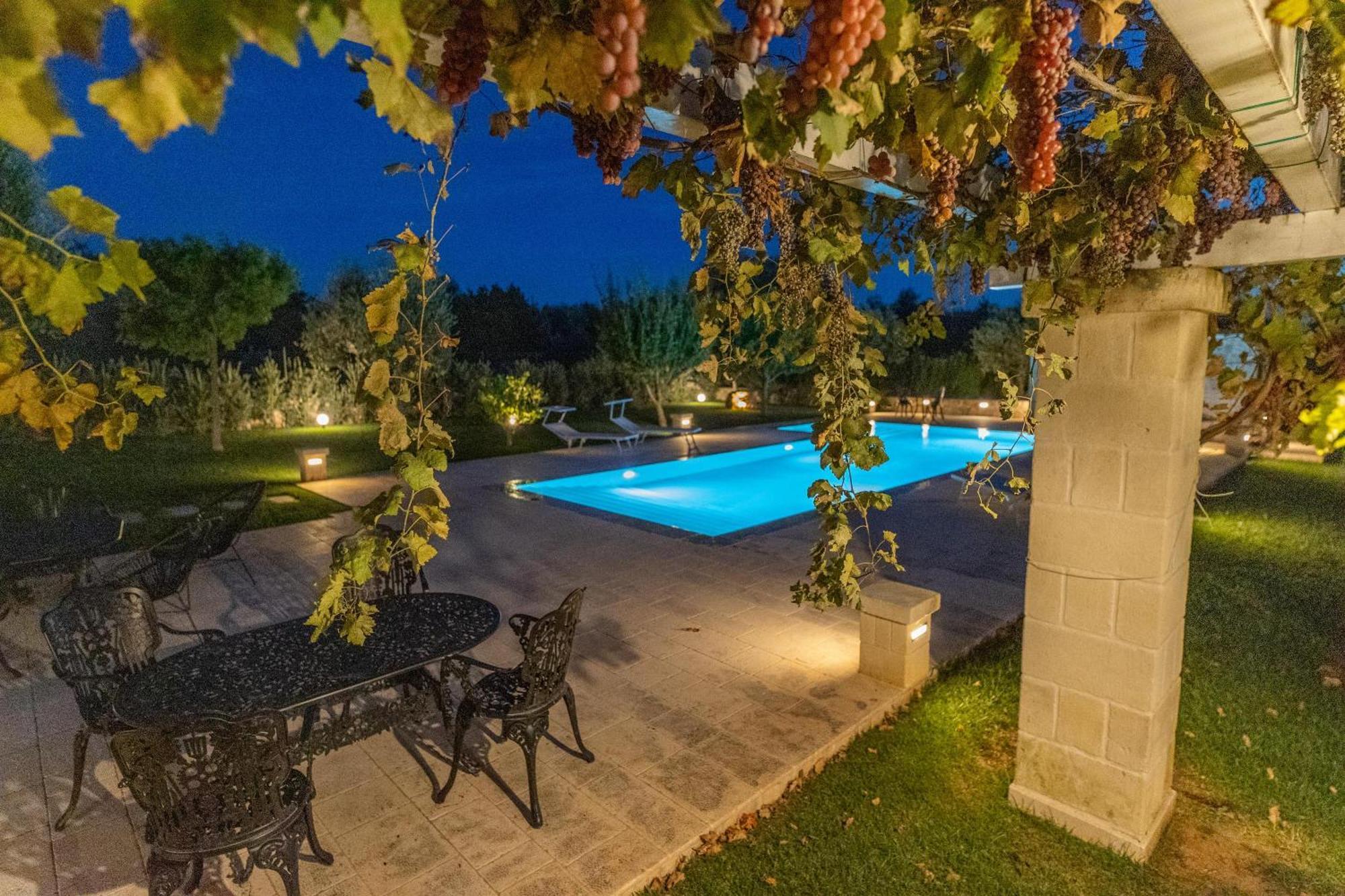 Villa Icaria Carovigno Exteriör bild